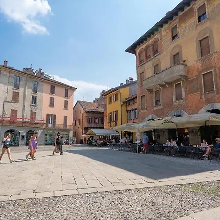 Del 1400 In Centro Storico Côme