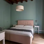 Del 1400 In Centro Storico Appartamento *